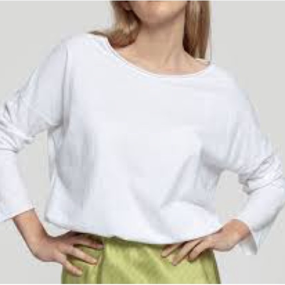 NYTT Tops - NYTT NWT size large boat neck super soft lightweight